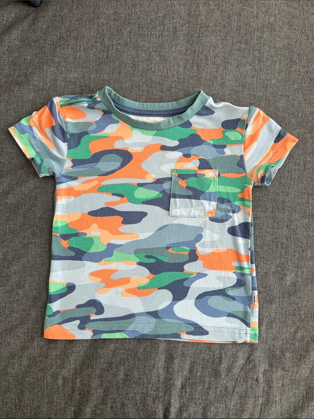 Little Sleepies relaxed pocket tee - blue camo